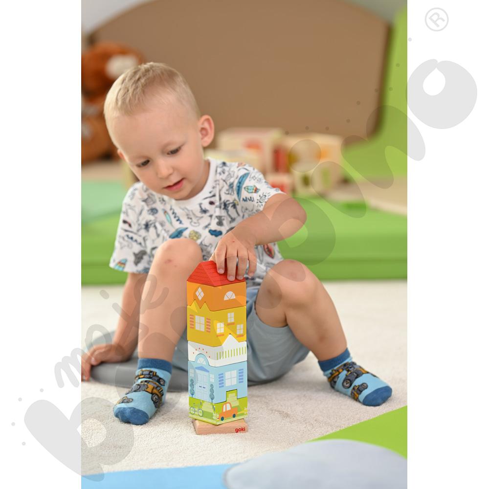 Drewniana wieża - domek