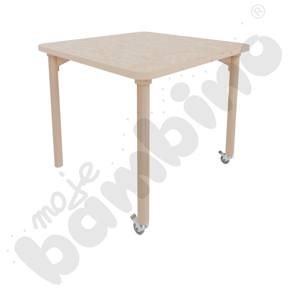 Stół Marcus 80 x 80 cm, rozm. 5, nogi drewniane brzozowe z 2 kółkami, blat cichy beżowy, obrzeże ABS