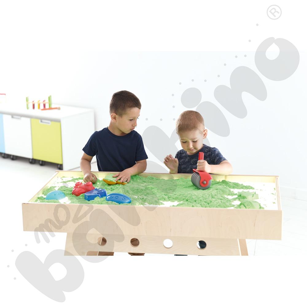 Duży stół podświetlany