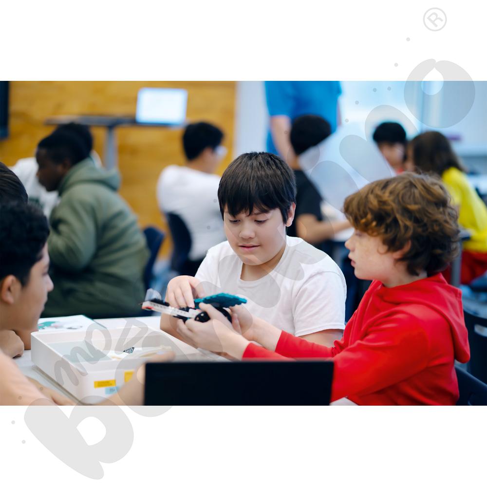 LEGO® Education Informatyka i AI 11+