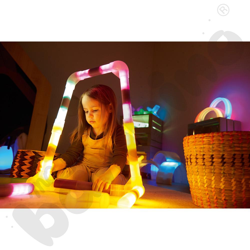 Modułowy system świetlnych cylindrów