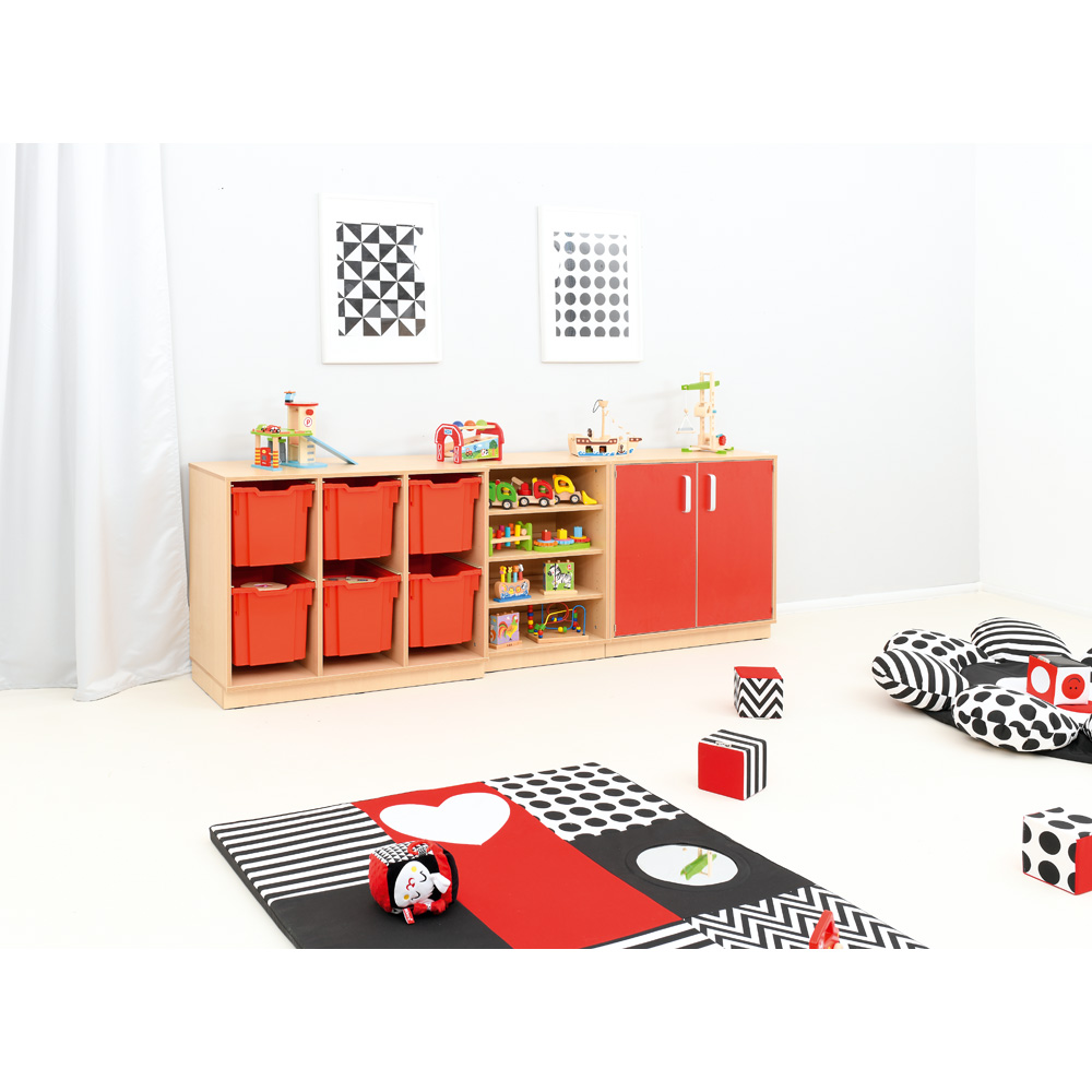 Skrinka Flexi D na plastové, úložné boxy na nožičkách - 3 priehradky