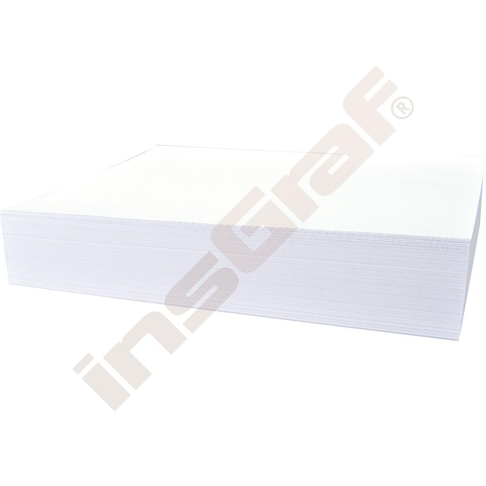 Biely kancelársky papier
