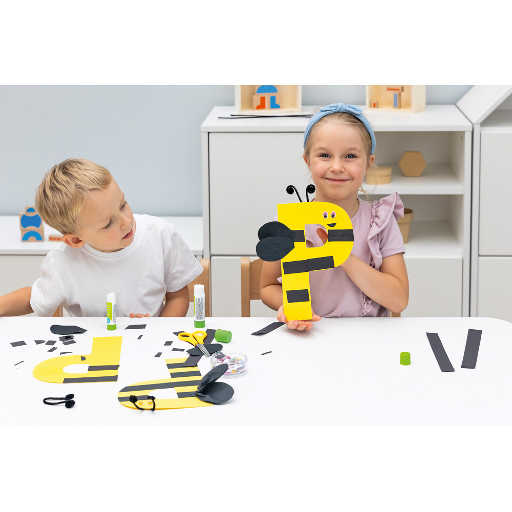 Hodvábny papier C4