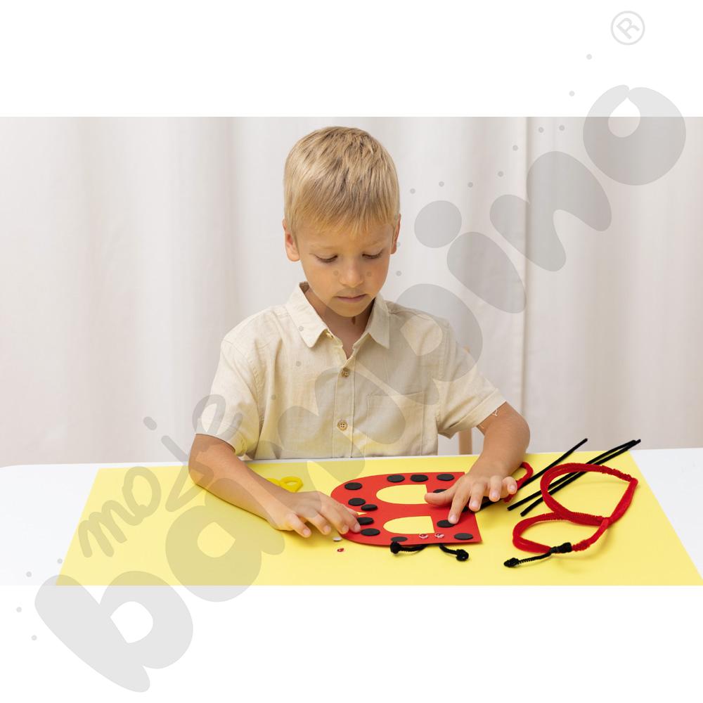 Folia piankowa samoprzylepna