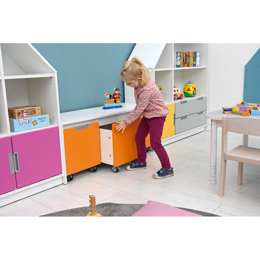 Quadro - lavička nad 3 malé úložné boxy, biela